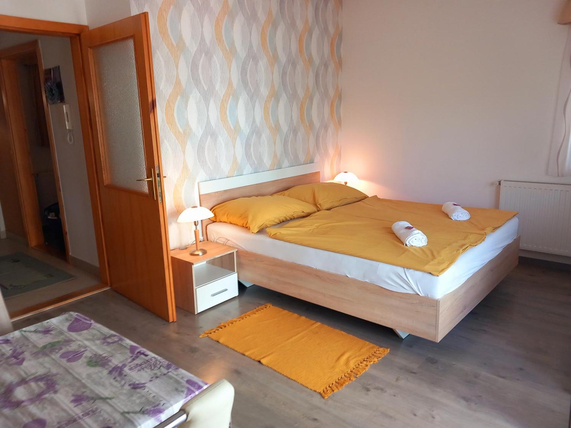Lavender Apartment Хевиз Экстерьер фото